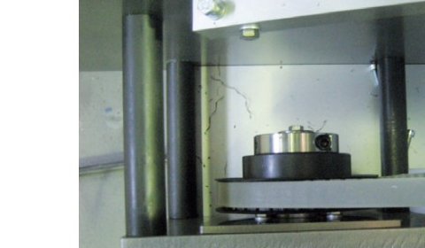 Flow-pack machine